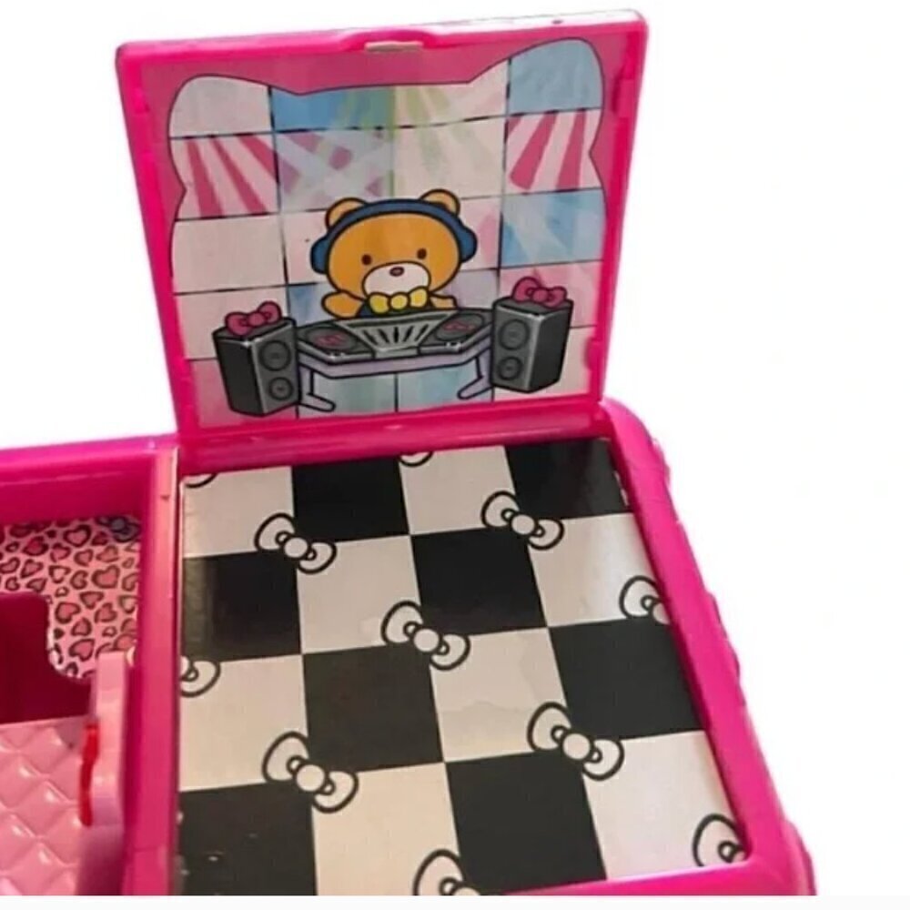 Hello Kitty - 2013 Pink Dance Party Limo Car Toy🚗🎶😻💕✨ - Picture 4 of 8